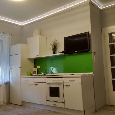 Anna Apartmanok Pecs Ngoại thất bức ảnh